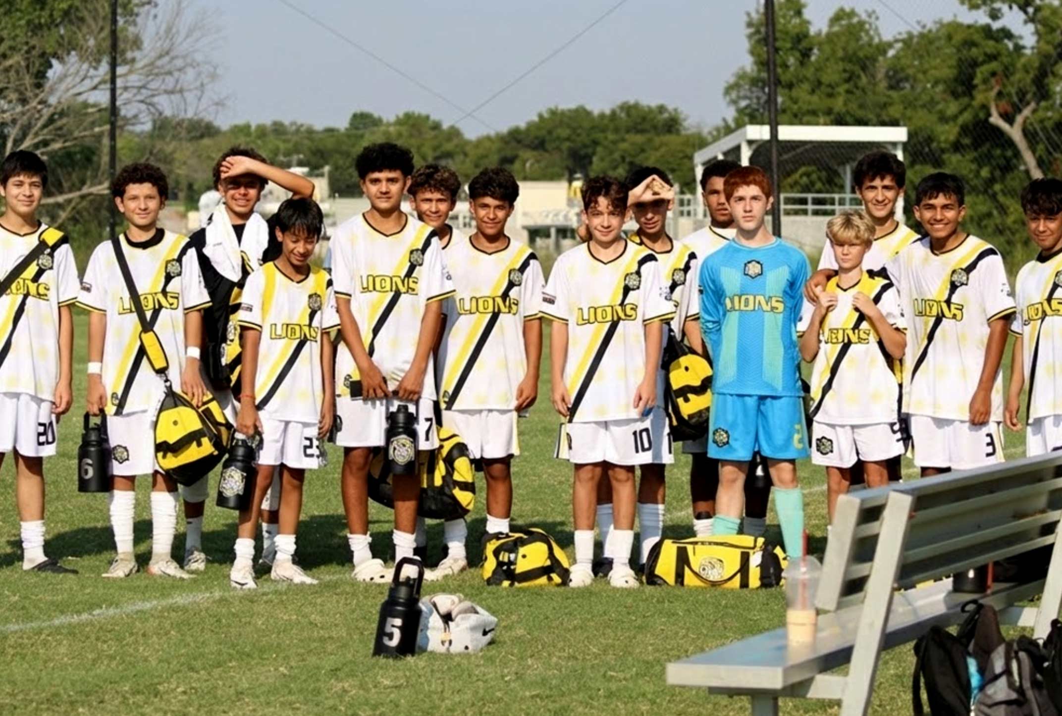 LIONS FC / AWAY UNIFORMS