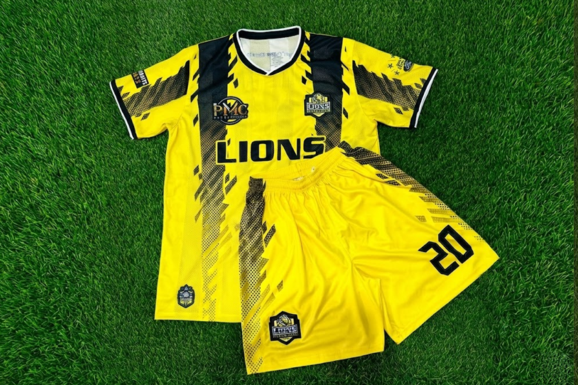 LIONS FC / HOME UNIFORMS